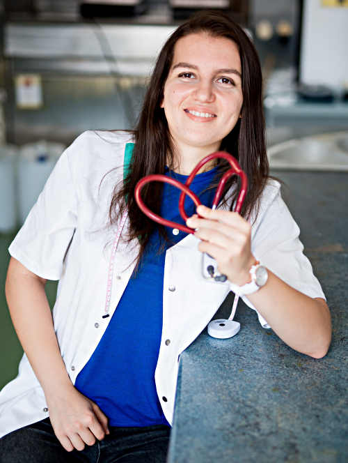 Mădălina Ungur, nutriționist-dietetician în Cluj-Napoca, în cadrul Centrului de Nutruiție Integrată NUTRIWELL